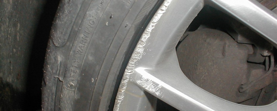 Kerbed Alloy Wheel repairs