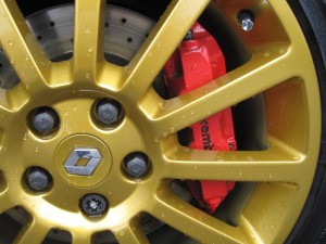 Brake Caliper Painting Service | On Gold Alloy Wjeels